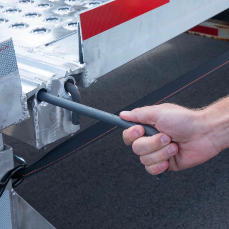 pin on ramp connector of the HD Ramps Aluminum Modular Mini Yard Ramp 
