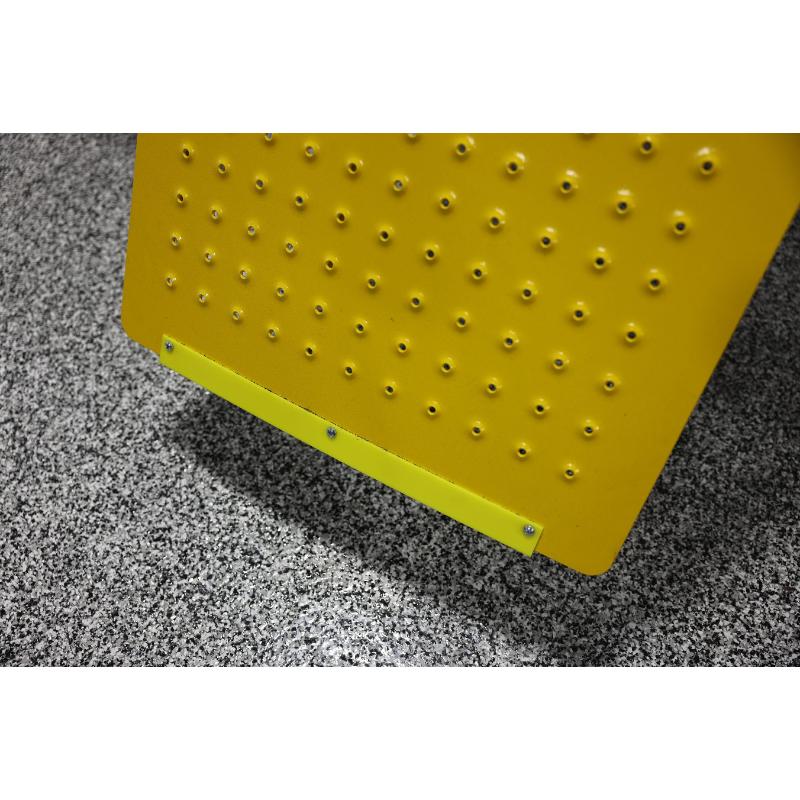 ramp of the Challenger Lifts 4115EFX Four Post Automotive Lift