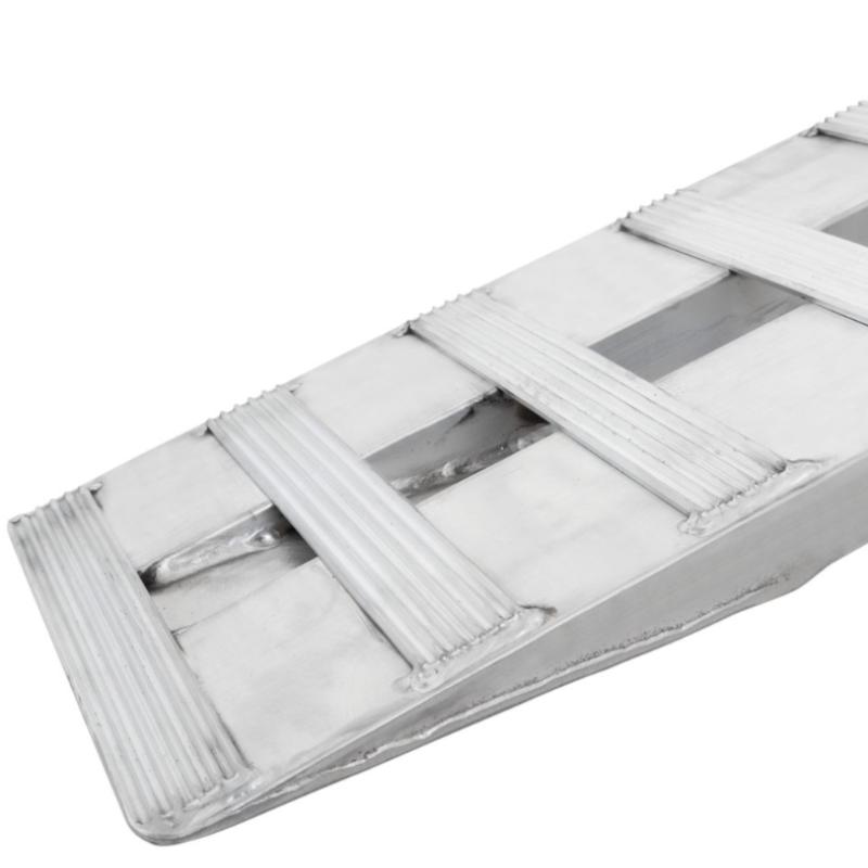 knife foot of the HD Ramps 6' x 15" Hook End Aluminum Car Trailer Ramps 4000 lbs Capacity 
