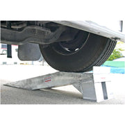 HD Ramps Aluminum Semi Truck Wheel Riser Service Ramps close up picture of the truck front wheel
