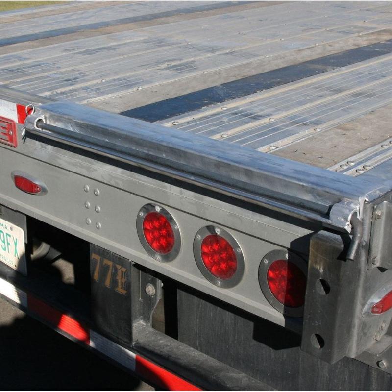 HD Ramps Aluminum Skid Seat Attaching Bracket attached on the trailer
