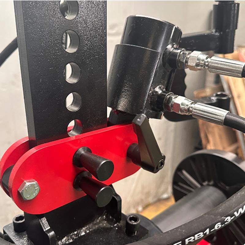 hydraulic systems of the KATOOL KT-WL70 Rim Straightener Machine Hydraulic with 15MPa Work Pressure