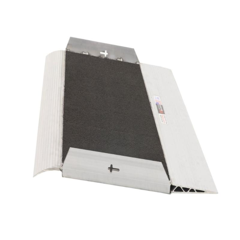 HD Ramps Lightweight Aluminum Dock Board side view
