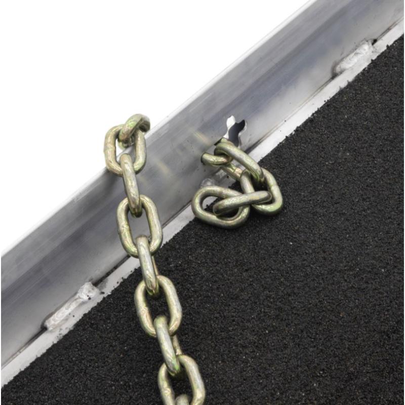 HD Ramps Lightweight Aluminum Dock Board chains
