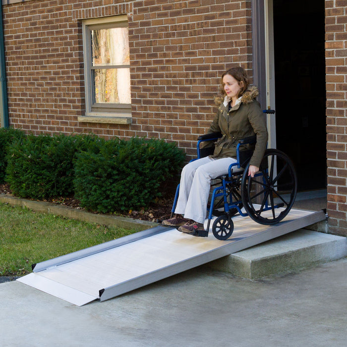 Silver Spring 4' L - Aluminum Wheelchair Access Ramp - 850 lbs Capacity