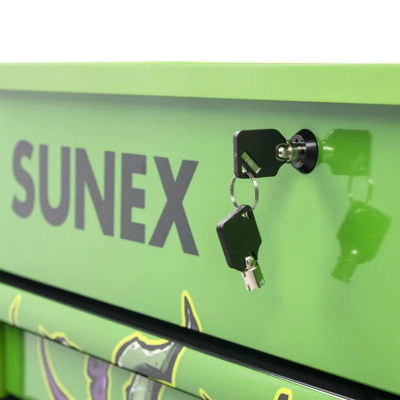 Barrel lock and keys on the Sunex 8056FDLGCTOOLU cart
