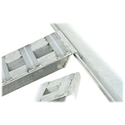 HD Ramps close-up view of the durable aluminum plate end, ensuring a secure connection to the trailer.