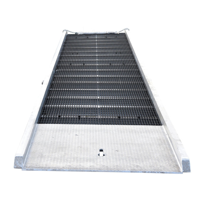 Vestil Aluminum/Steel Yard Ramp SY-167230-Vestil-Access Division